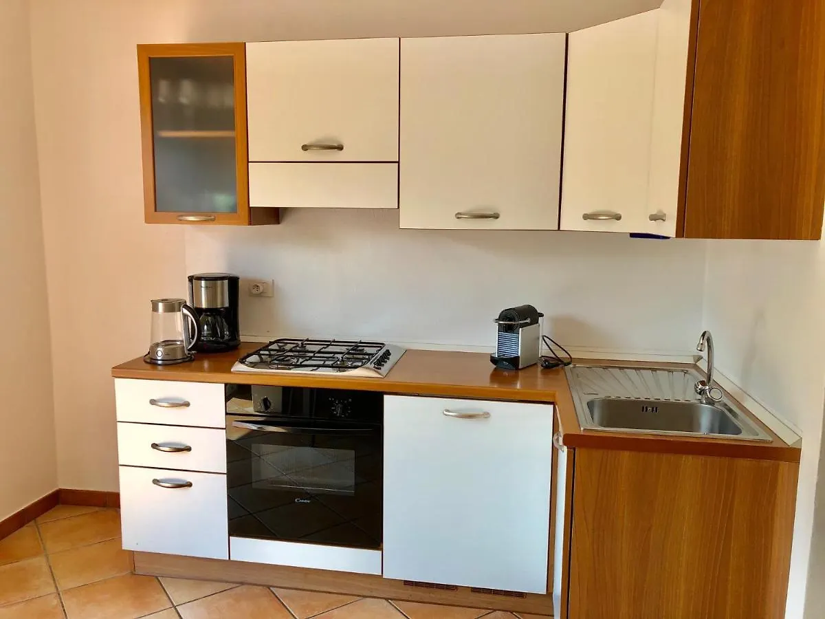 Apartment Ferienwohnung Residenza Ai Ronchi 3 4 7 8 Maccagno